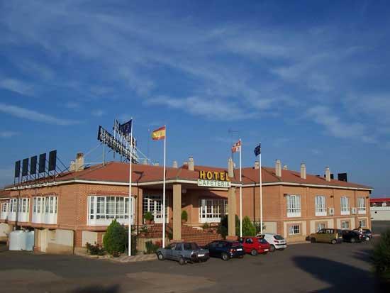 Hotel Mlc Benavente Esterno foto